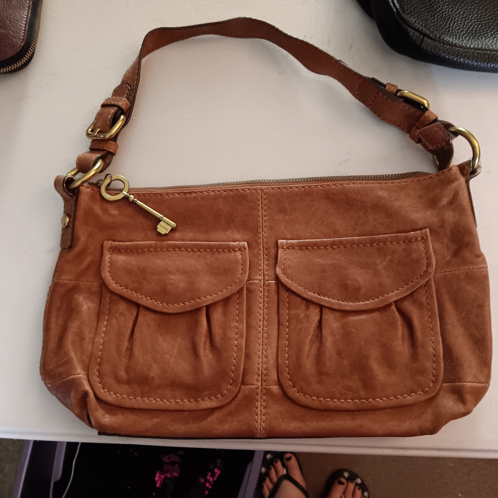 Vintage Fossil Tan Leather Shoulder Bag with Key Charm